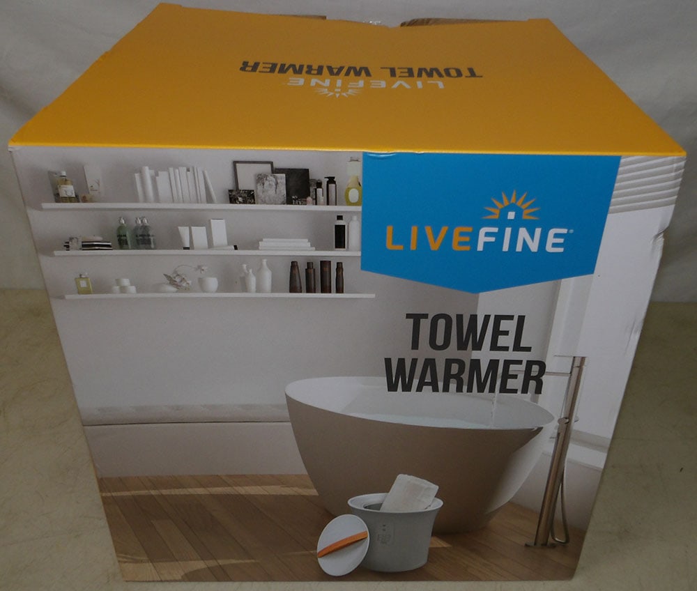 Towel Warmer in Box: Towel Warmer in Box. 12 1/2" H 12 1/2" W 13 1/2" D ALL DESCRIPTIONS AND ANY CONDITION STATEMENT GIVEN BY LANGSTON AUCTION GALLERY ARE STRICTLY OPINIONS AND LANGSTON'S SHALL HAVE NO RESPONSIBILITY FOR 