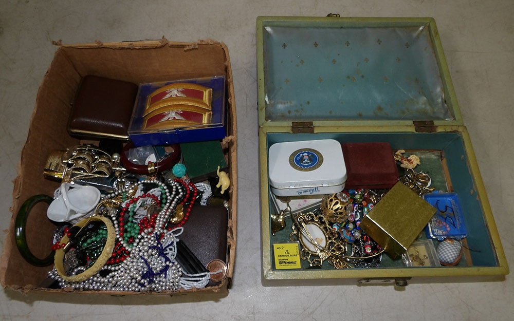 Lot of Costume Jewelry & Clocks (1 of 3)