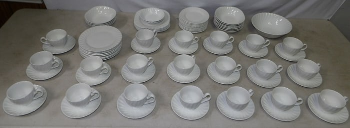 Lot of Johnson Bros. China, Regency