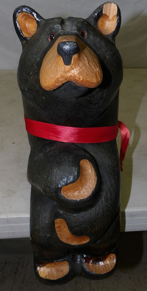Carved Pine Bear Figure: Carved Pine Bear Figure . 15 1/2" H 5 1/2" W 7" D ALL DESCRIPTIONS AND ANY CONDITION STATEMENT GIVEN BY LANGSTON AUCTION GALLERY ARE STRICTLY OPINIONS AND LANGSTON'S SHALL HAVE NO RESPONSIBILITY FOR E