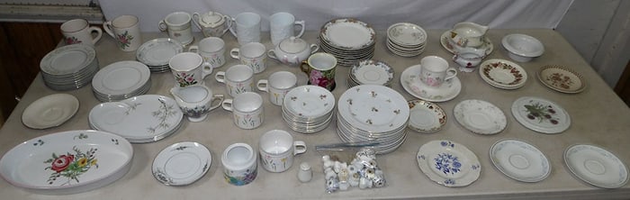 Lot of Porcelain Items