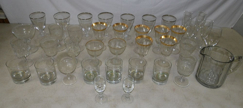 Lot of Stemware: Lot of Stemware . Up to 6 1/2" H 5" W 5" D ALL DESCRIPTIONS AND ANY CONDITION STATEMENT GIVEN BY LANGSTON AUCTION GALLERY ARE STRICTLY OPINIONS AND LANGSTON'S SHALL HAVE NO RESPONSIBILITY FOR ERRORS O