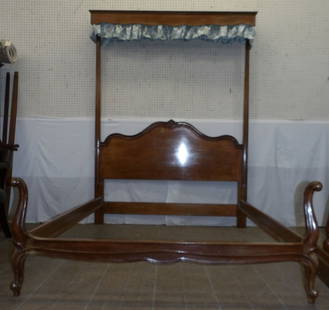 Cherry French Provincial Half Tester Bed with Rails: Cherry French Provincial Half Tester Bed with Rails. 81" H 60" W ALL DESCRIPTIONS AND ANY CONDITION STATEMENT GIVEN BY LANGSTON AUCTION GALLERY ARE STRICTLY OPINIONS AND LANGSTON'S SHALL HAVE NO RESPO