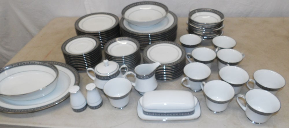 76 Pieces of Noritake China, Segovia (1 of 4)