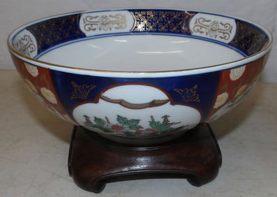 Hand Painted Gold Imari Porcelain Bowl on Teakwood Stand
