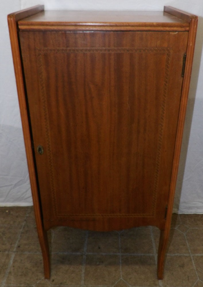 Antique Mahogany Inlaid Music Cabinet: Antique Mahogany Inlaid Music Cabinet . 38 1/4" H 18 1/4" W 14 1/4" D ALL DESCRIPTIONS AND ANY CONDITION STATEMENT GIVEN BY LANGSTON AUCTION GALLERY ARE STRICTLY OPINIONS AND LANGSTON'S SHALL HAVE NO
