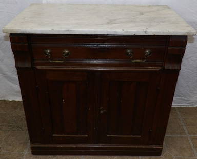 Antique Walnut Victorian Marble Top Washstand: Antique Walnut Victorian Marble Top Washstand. 28" H 28 1/2" W 16 1/4" D ALL DESCRIPTIONS AND ANY CONDITION STATEMENT GIVEN BY LANGSTON AUCTION GALLERY ARE STRICTLY OPINIONS AND LANGSTON'S SHALL HAVE