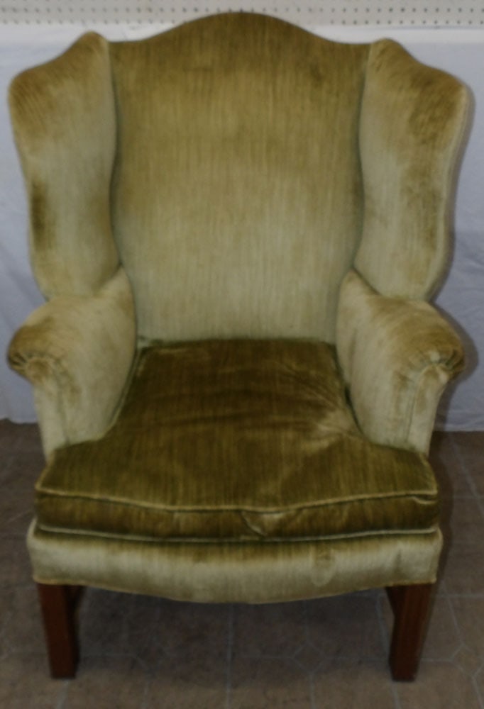 Mahogany & Upholstered Wing Back Chair: Mahogany & Upholstered Wing Back Chair . 43 1/2" H 32" W 28" D ALL DESCRIPTIONS AND ANY CONDITION STATEMENT GIVEN BY LANGSTON AUCTION GALLERY ARE STRICTLY OPINIONS AND LANGSTON'S SHALL HAVE NO RESPONS