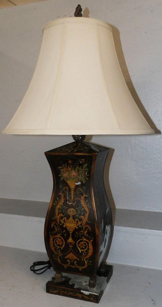 Painted Metal Tole Lamp, (Some Paint Loss) (1 of 5)