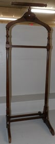 Mahogany Men's Valet