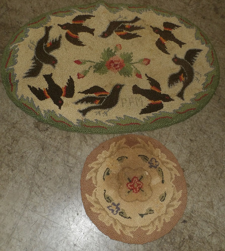 3' x 2' 1" & 1' 3" Diameter Hook Rugs (1 of 3)