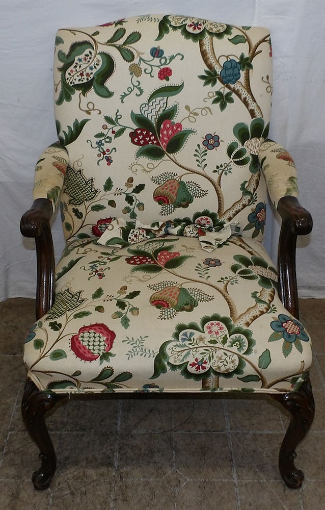 Carved Mahogany & Upholstered Arm Chair: Carved Mahogany & Upholstered Arm Chair . 38" H 25" W 30" D ALL DESCRIPTIONS AND ANY CONDITION STATEMENT GIVEN BY LANGSTON AUCTION GALLERY ARE STRICTLY OPINIONS AND LANGSTON'S SHALL HAVE NO RESPONSIBI