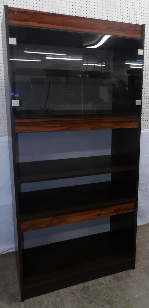 Mid Century Modern Glass Door Cabinet: Mid Century Modern Glass Door Cabinet . 75 3/4" H 36 1/4" W 18 3/4" D ALL DESCRIPTIONS AND ANY CONDITION STATEMENT GIVEN BY LANGSTON AUCTION GALLERY ARE STRICTLY OPINIONS AND LANGSTON'S SHALL HAVE NO