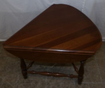 Cherry Drop Leaf Stand