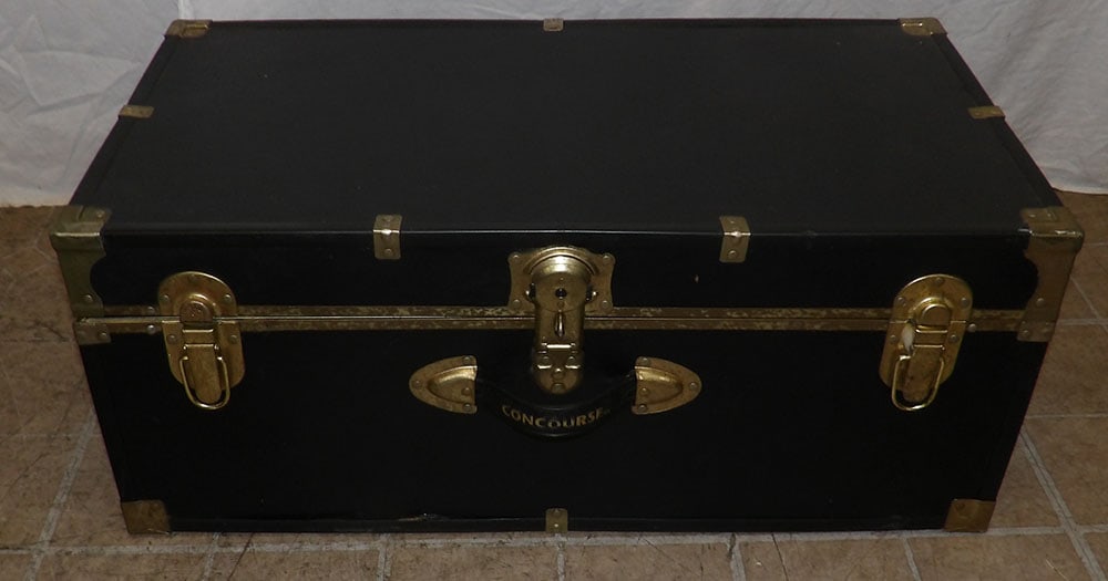 Vintage Foot Locker with Contents (1 of 3)