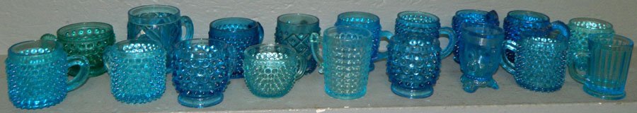 (19) Miscellaneous cups. (13) are hobnail.: (19) Miscellaneous cups. (13) are hobnail. 2 1/4" - 3".