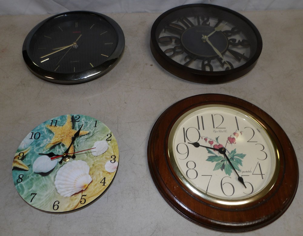 Lot of Decorative Clocks: Lot of Decorative Clocks . Up to 12" W 8 1/2" D ALL DESCRIPTIONS AND ANY CONDITION STATEMENT GIVEN BY LANGSTON AUCTION GALLERY ARE STRICTLY OPINIONS AND LANGSTON'S SHALL HAVE NO RESPONSIBILITY FOR ERR