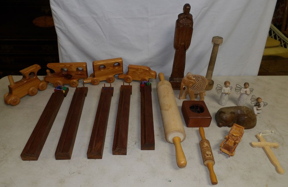Lot of Wood Items: Lot of Wood Items . Up to 18 1/2" H 3 1/2" W 2 1/2" D ALL DESCRIPTIONS AND ANY CONDITION STATEMENT GIVEN BY LANGSTON AUCTION GALLERY ARE STRICTLY OPINIONS AND LANGSTON'S SHALL HAVE NO RESPONSIBILITY F