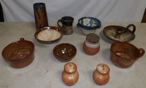 Lot of Pottery Items