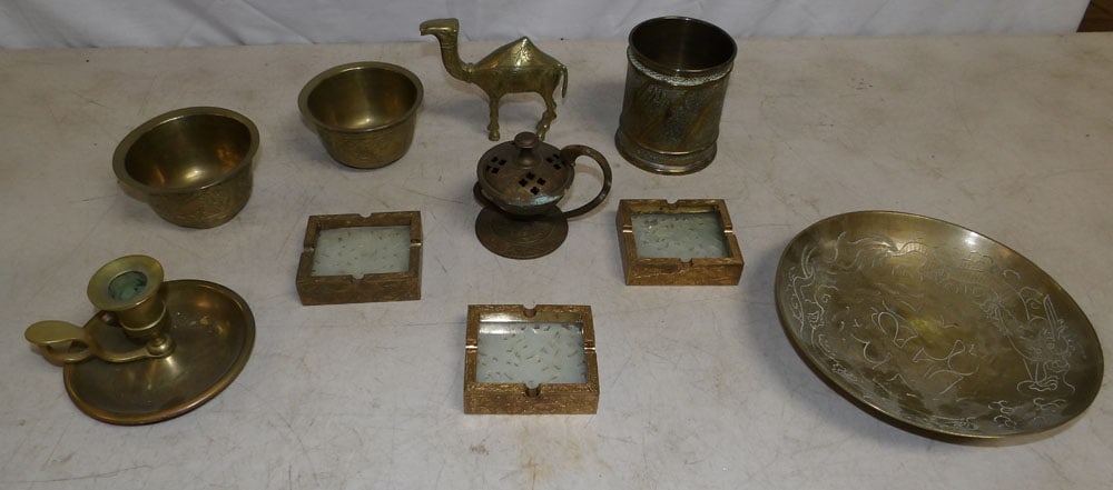 Lot of Brass Items: Lot of Brass Items . Up to 8" W 3 1/2" D ALL DESCRIPTIONS AND ANY CONDITION STATEMENT GIVEN BY LANGSTON AUCTION GALLERY ARE STRICTLY OPINIONS AND LANGSTON'S SHALL HAVE NO RESPONSIBILITY FOR ERRORS OR