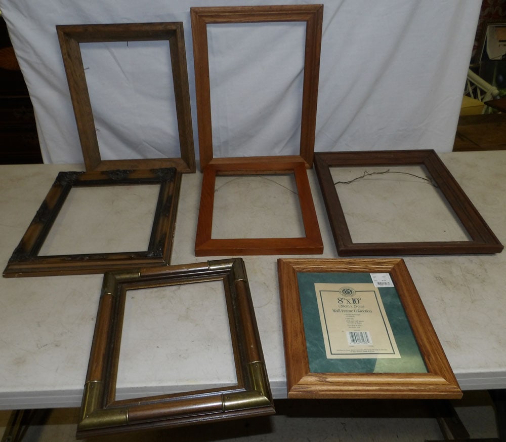 Lot of Frames: Lot of Frames. Up to 17" x 14" ALL DESCRIPTIONS AND ANY CONDITION STATEMENT GIVEN BY LANGSTON AUCTION GALLERY ARE STRICTLY OPINIONS AND LANGSTON'S SHALL HAVE NO RESPONSIBILITY FOR ERRORS OR OMISSIONS.