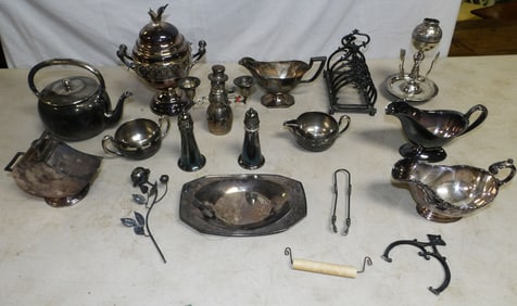 Lot of Silverplated Items