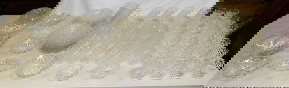 Lot of Sandwich Glass: Lot of Sandwich Glass . Up to 8" W 4" D ALL DESCRIPTIONS AND ANY CONDITION STATEMENT GIVEN BY LANGSTON AUCTION GALLERY ARE STRICTLY OPINIONS AND LANGSTON'S SHALL HAVE NO RESPONSIBILITY FOR ERRORS OR O