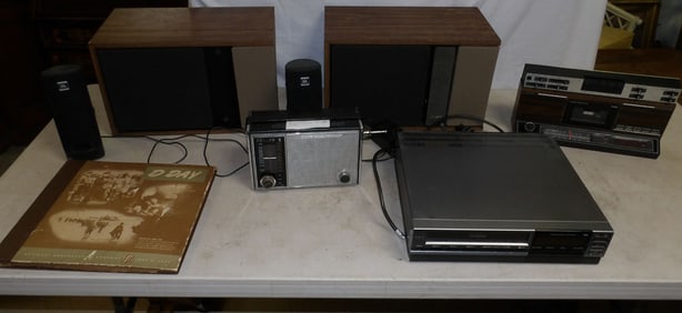 Lot of Speakers & Electronics
