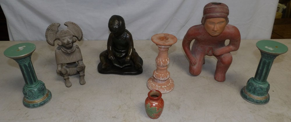 Lot of Pottery Items (1 of 3)