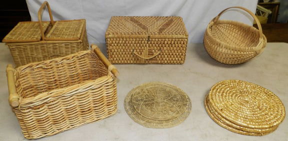Lot of Baskets & Placemats
