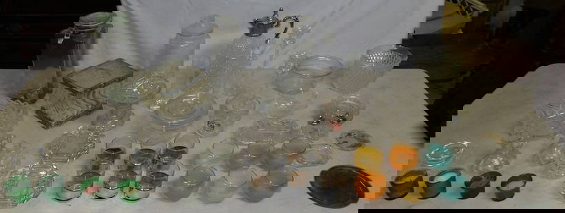 Lot of Glass Items: Lot of Glass Items . Up to 12" H 6" Dia. ALL DESCRIPTIONS AND ANY CONDITION STATEMENT GIVEN BY LANGSTON AUCTION GALLERY ARE STRICTLY OPINIONS AND LANGSTON'S SHALL HAVE NO RESPONSIBILITY FOR ERRORS OR