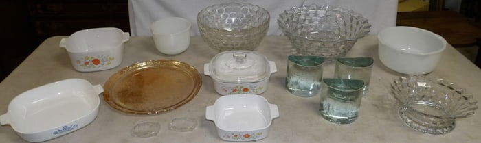 Lot of Glass Items