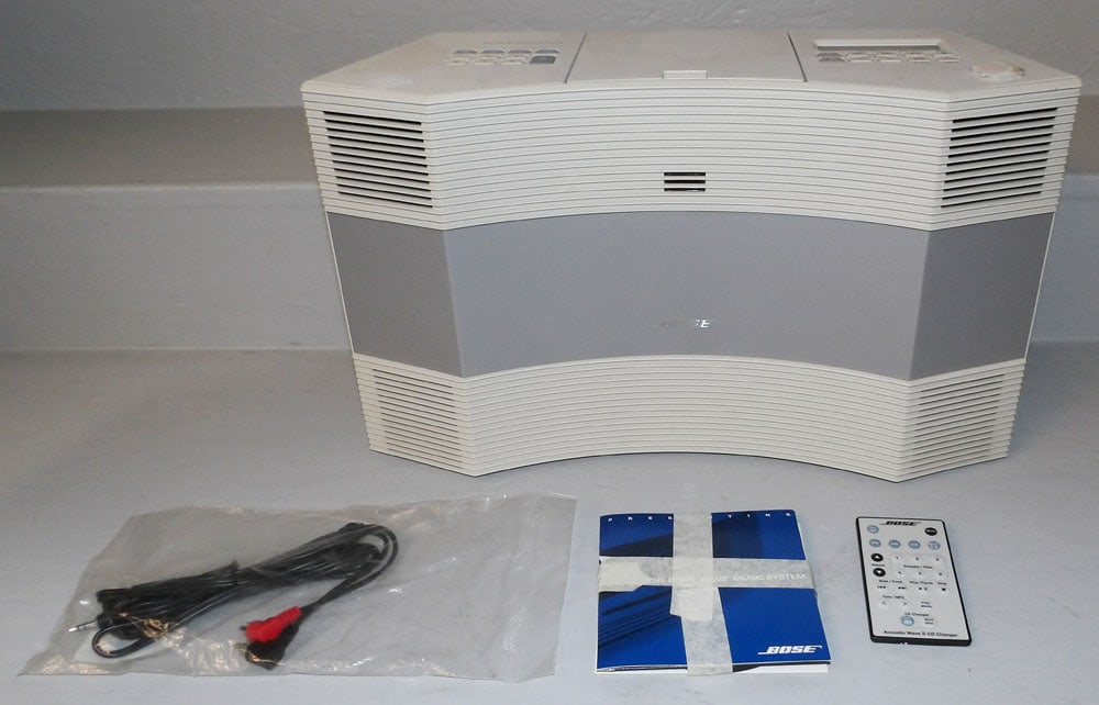Bose stereo in original box (1 of 9)