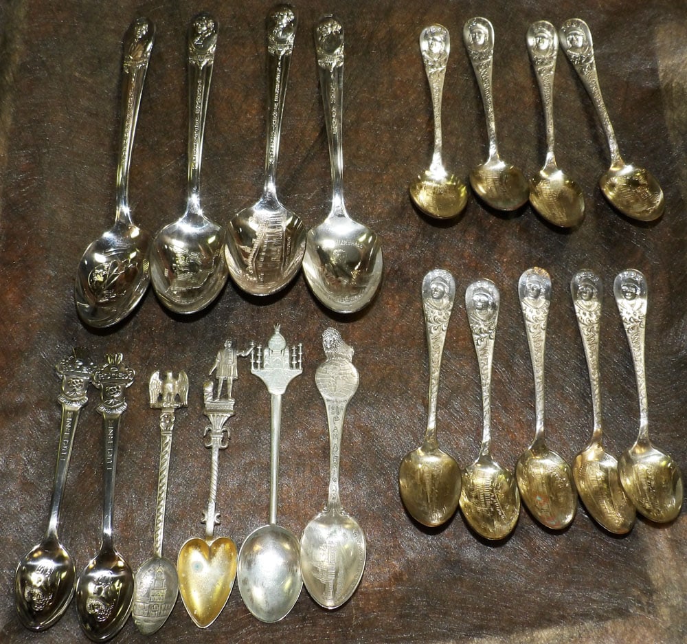 Lot of Vintage Presidential, Rolex, & World Fair Souvenir Spoons: Lot of Vintage Presidential, Rolex, & World Fair Souvenir Spoons. Up to 13" L ALL DESCRIPTIONS AND ANY CONDITION STATEMENT GIVEN BY LANGSTON AUCTION GALLERY ARE STRICTLY OPINIONS AND LANGSTON'S SHALL