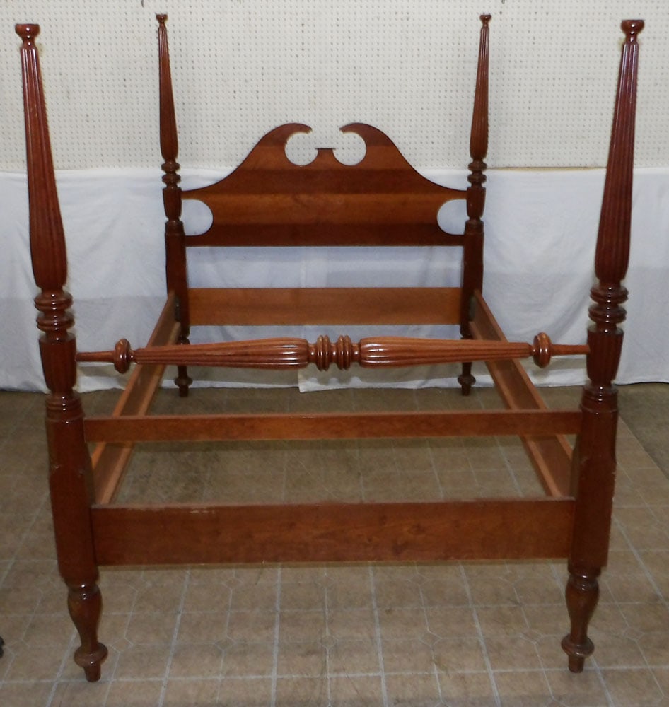 Cherry Four Post Full Size Bed with Rails, (No Finials) (1 of 4)
