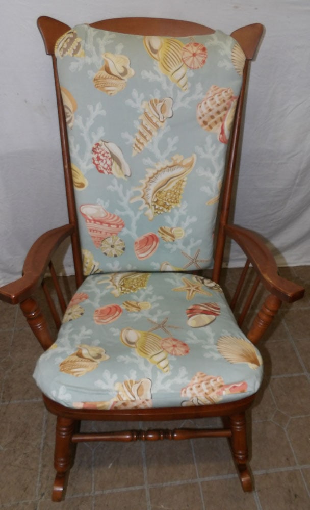 Maple Rocker: Maple Rocker . 40 1/2" H 26 1/2" W 25" D ALL DESCRIPTIONS AND ANY CONDITION STATEMENT GIVEN BY LANGSTON AUCTION GALLERY ARE STRICTLY OPINIONS AND LANGSTON'S SHALL HAVE NO RESPONSIBILITY FOR ERRORS OR