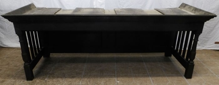 Early 19th Century Oak Spindle Cabinet Top