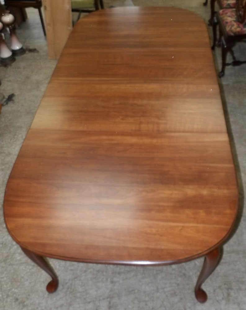 Cherry Queen Anne Style Dining Table with Two Leaves (1 of 6)