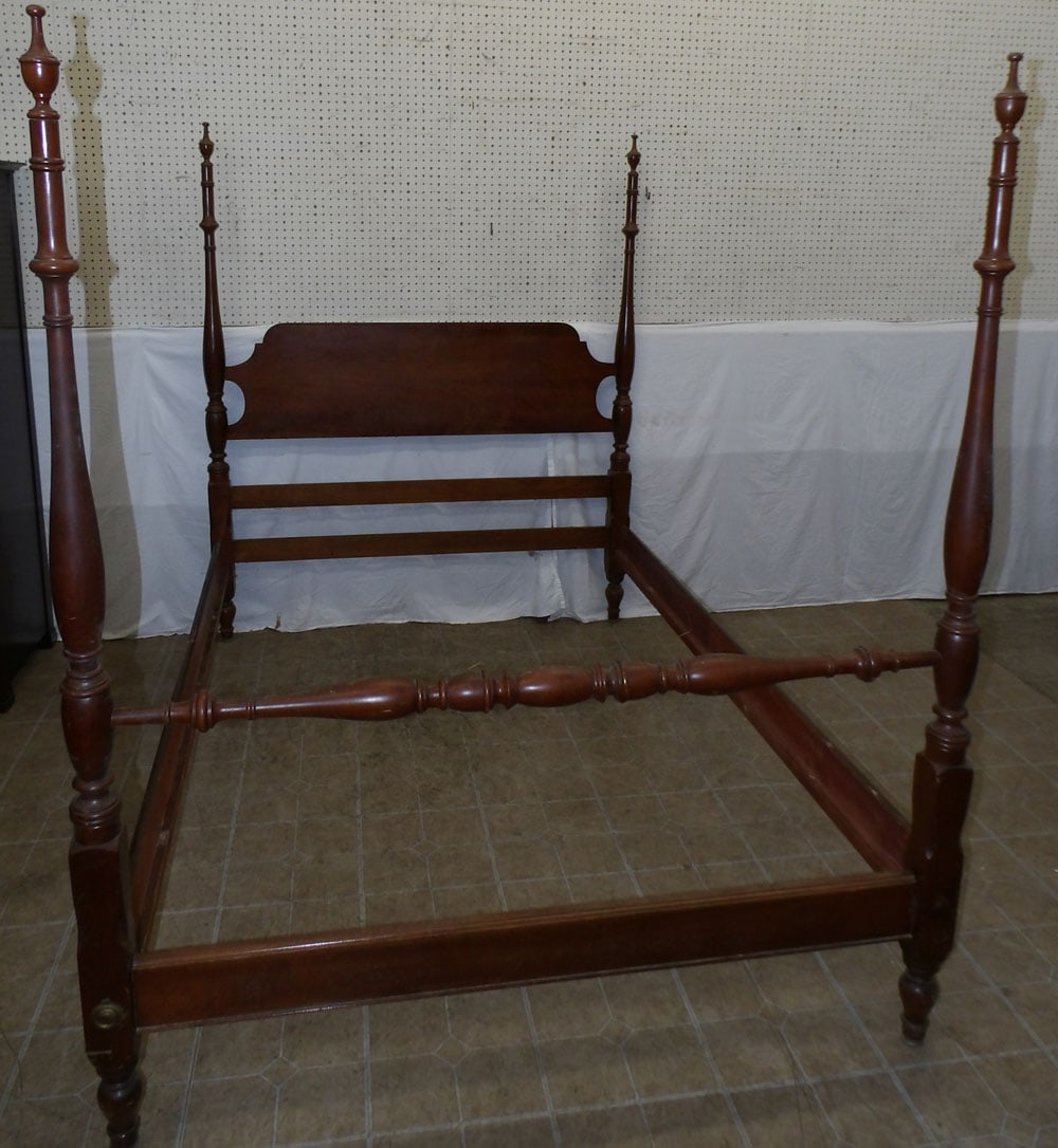 Cherry Full Size Bed with Rails (1 of 4)