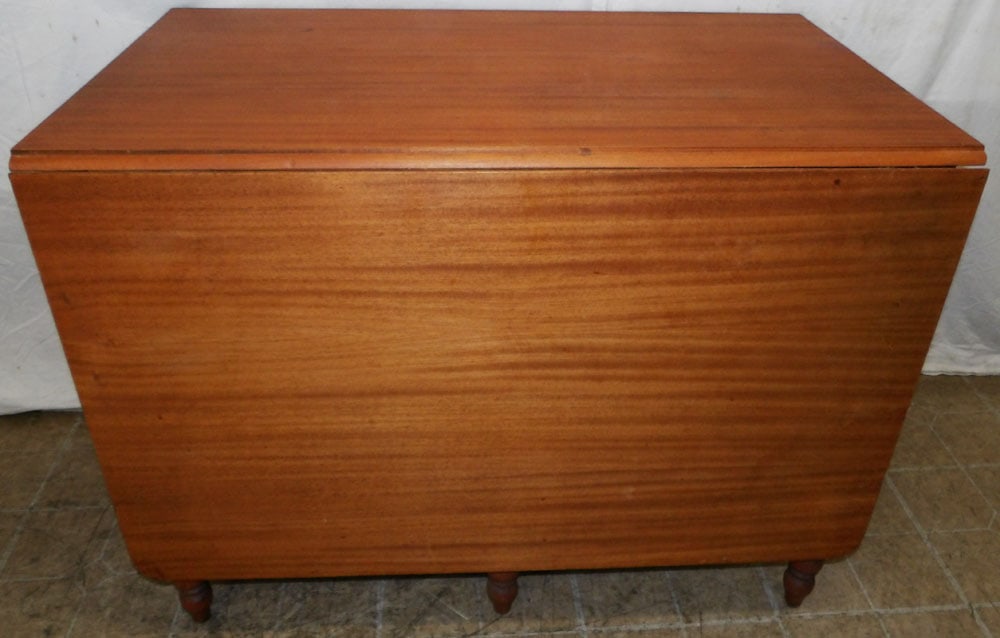 Mahogany Drop Leaf Dining Table (1 of 6)