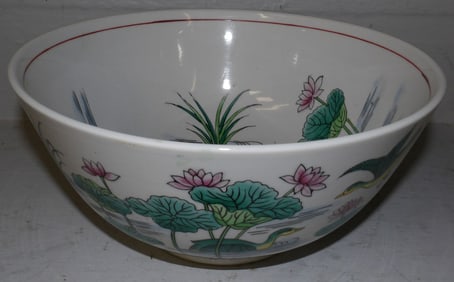Paint Decorated Oriental Porcelain Bowl with Duck Motif