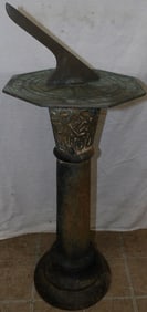 Bronze & Cast Iron Virginia Metalcrafters Sun Dial