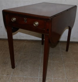 19th Century Mahogany Pembroke Table with One Drawer