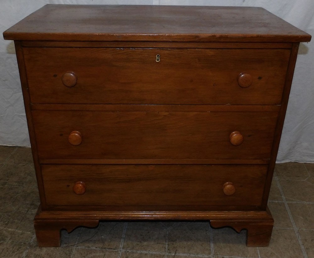Antique Pine Three Drawer Chest (1 of 5)