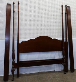 mahogany fluted post queen size bed with rails and bolts