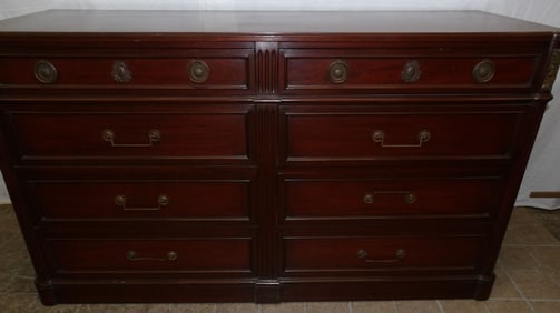 mahogany 8 drawer dresser