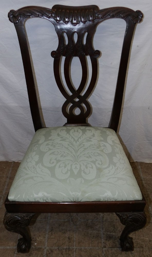 Carved Mahogany Side Chair with Ball & Claw Feet: Carved Mahogany Side Chair with Ball & Claw Feet . 38 1/2" H 23 1/2" W 22" D ALL DESCRIPTIONS AND ANY CONDITION STATEMENT GIVEN BY LANGSTON AUCTION GALLERY ARE STRICTLY OPINIONS AND LANGSTON'S SHALL H