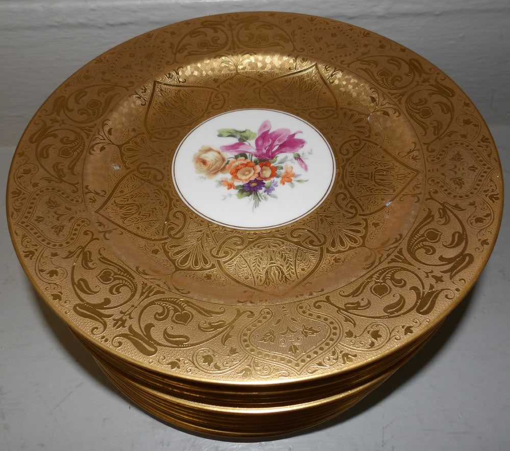 Twelve Hand Painted Bavarian Gold Paint Decorated Dinner Plates (1 of 5)