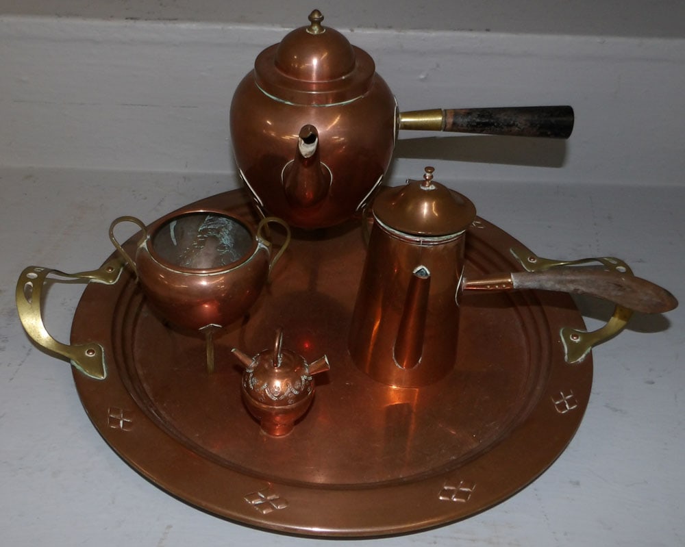 Five Piece Antique Copper Tea Service: Five Piece Antique Copper Tea Service . Up to 17" Dia. ALL DESCRIPTIONS AND ANY CONDITION STATEMENT GIVEN BY LANGSTON AUCTION GALLERY ARE STRICTLY OPINIONS AND LANGSTON'S SHALL HAVE NO RESPONSIBILITY