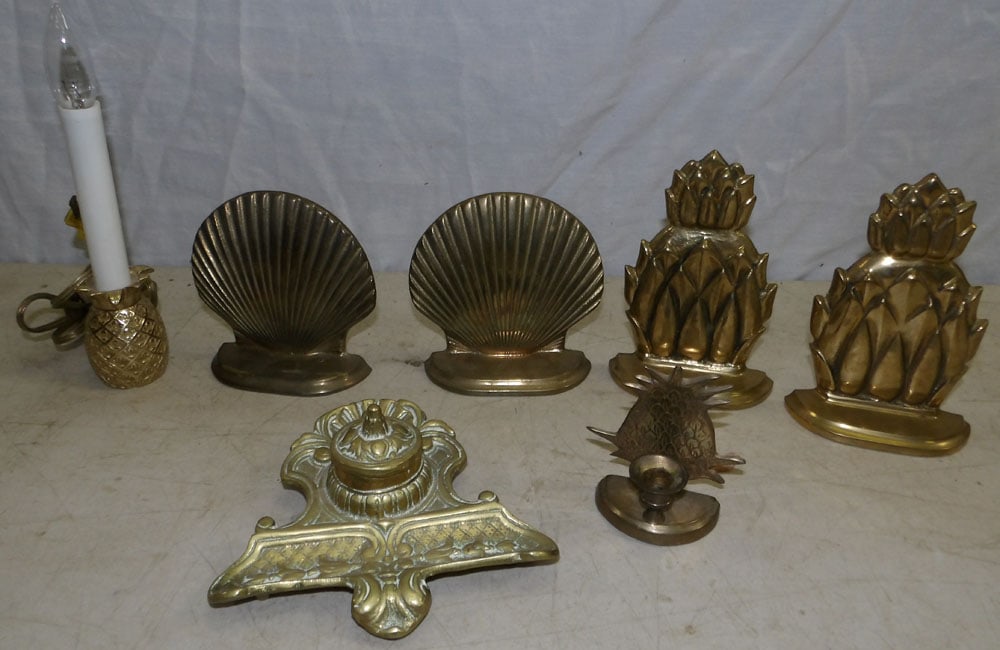 Lot of Brass Items (1 of 4)